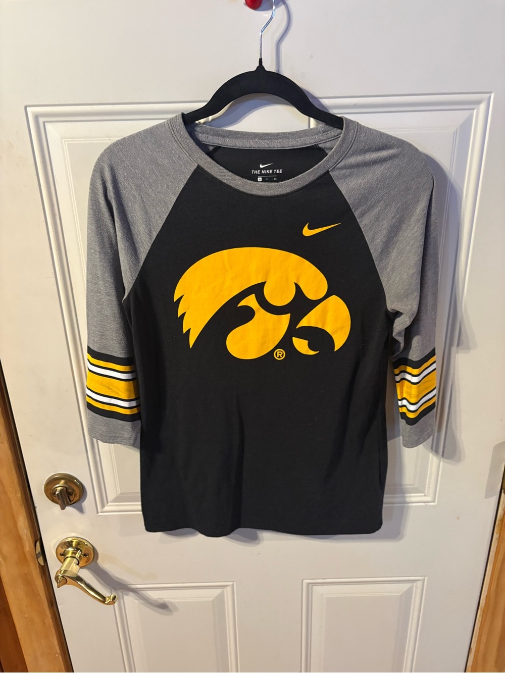 The Nike Tee “Hawkeye” Size Small